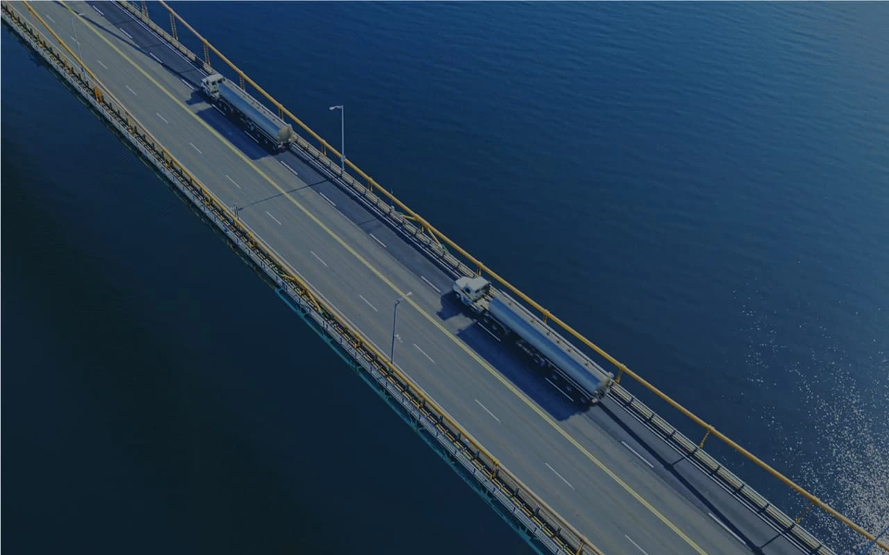 transporte terrestre nacional e internacional en puente